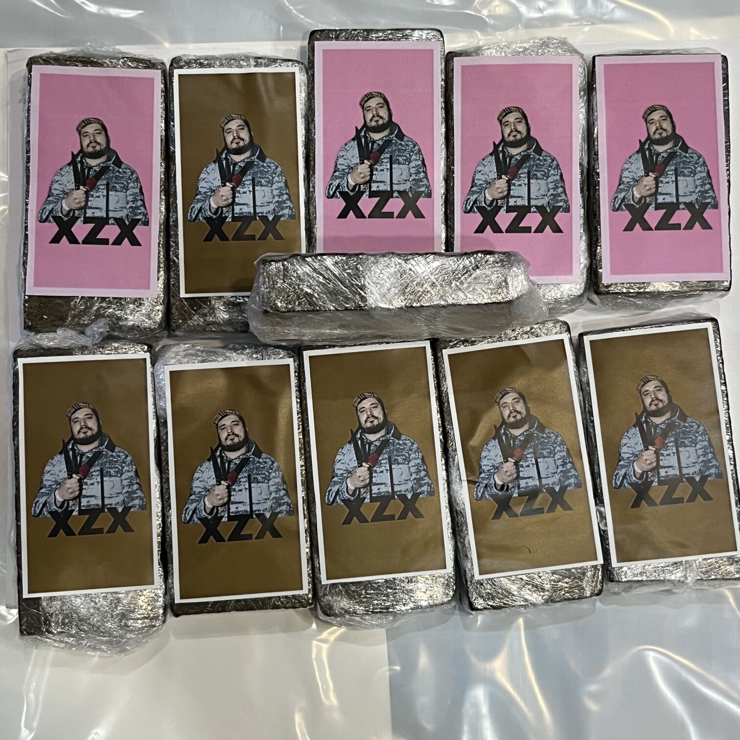 где купить кис кис мяу мяу